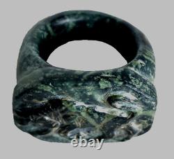 300 BC Authentic Ancient Roman hololith Ring Engraved Gemstone Bull MUSEUM GRADE