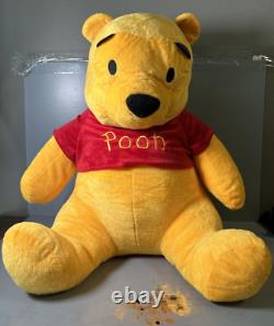 30in Winnie The Pooh ONE OF A KIND DISNEY TOON STUDIOS EMP RECOGNITION PRIZE