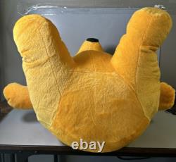 30in Winnie The Pooh ONE OF A KIND DISNEY TOON STUDIOS EMP RECOGNITION PRIZE