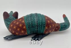ARMADILLO- One of a kind wood hand-carved ALEBRIJE from Oaxaca, México