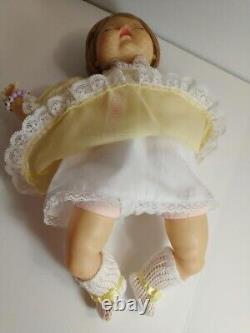 Collectible Tiny Thumbelina & Accessories. Turn Knob Works! Ooak Brown Eyes