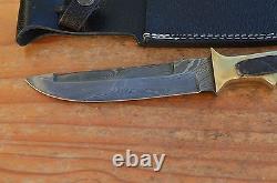 Custom made beautiful damascus collectable hunting knife one of a kind. 9028