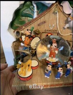 Disney Mickey Mouse Club House Musical Snow Globe/RARE ONE OF A KIND