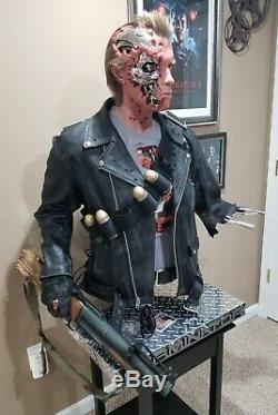 Life Size 11 Terminator bust T2 battle damaged stage 5 realistic one of a kind