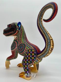 MONKEY- Beautiful one of a kind wood hand-carved ALEBRIJE from Oaxaca, México