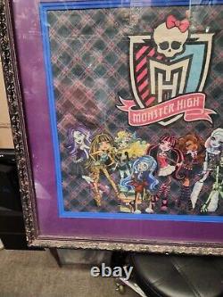 MONSTER HIGH RARE CLOTH POTER PICTURE STORE DISPLAY With WOOD FRAME ONE OF A KIND