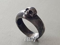 ONE OF A KIND ANTIQUE WWI German military SILVER ANTIQUE MEMENTO MORI skull RING
