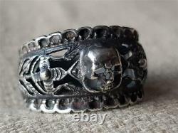 ONE OF A KIND ANTIQUE lacework MEMENTO MORI SKULL GEORGIAN STYLE SILVER RING