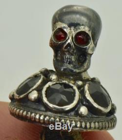 ONE OF A KIND important Victorian poison Skull&Snakes hand carved Agate bottle