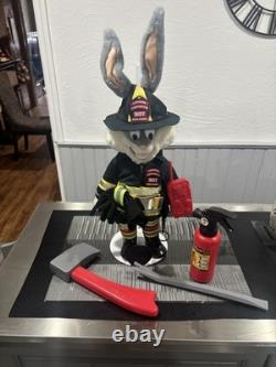 One Of A Kind Collection = Bugs Bunny As A Fire Fighter