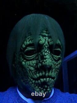 One Of A Kind Glow Zombie Mask Not Don Post