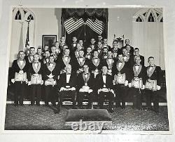 One Of A Kind Unique Large PHOTOGRAPH MASONIC FREEMASONS GROUP MEETING