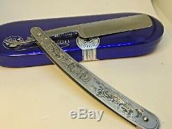 One of a kind hand engraved DOVO Solingen classic flat razor