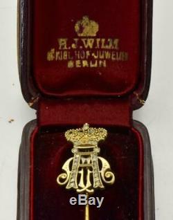 One of a kind historically important German Royal family award gold&diamonds pin