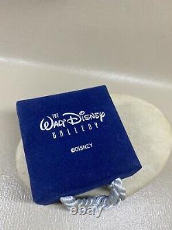 RARE One-of-a-kind Commissioned Set Disney Gallery / Swarovski Bracelet & Pin