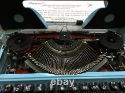 REFURBISHED Olympia SM4 REPAINTED baby blue PICA perfecto, one-of-a-kind color