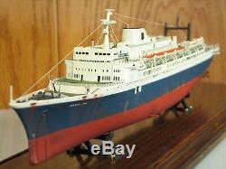 Ss Bermuda Star Custom Built Revell Kit Conversion One-of-a-kind 18213