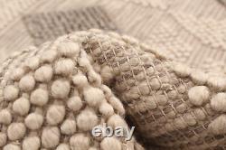 Traditional Southwestern Carpet 5'0 x 7'1 Braided Wool Rug