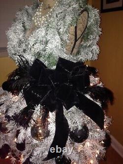 Truly A One Of A Kind Christmas Tree. Christmas Dress Theme. Custom Design