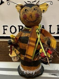 VTG Krisnick by Tom Panetta Handcrafted Primitive Standing Bumblebee 15 USA