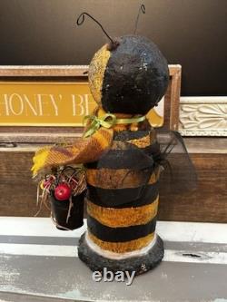 VTG Krisnick by Tom Panetta Handcrafted Primitive Standing Bumblebee 15 USA