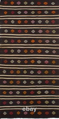 Vintage 5'6 x 11'6 Traditional Wool Hand Woven Oriental Area Rug