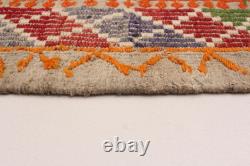 Vintage 6'9 x 9'8 Traditional Wool Hand Woven Oriental Area Rug