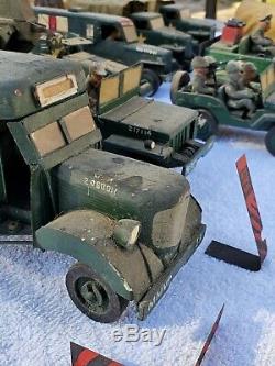 Vintage ONE OF A KIND WWII 1940s US Military Wood Jeep Tank Truck Motor Pool Lot