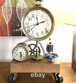 Vintage One Of A Kind Gearbox Clock With Radio Tube Accent Whimsical Timepiece