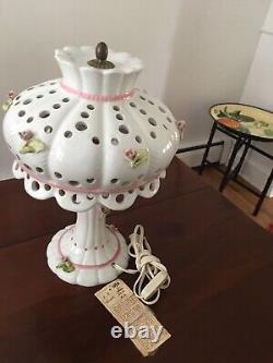Vintage One-of-a-Kind Handpainted ItalyLamp-Girls White WithPink Roses A. Z. Nove