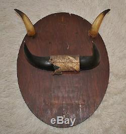 Vintage Plaque/gun Rack With 2 Pair Of Bison Horns! Very Unique One Of A Kind
