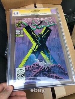 XMEN 251 cgc 9.8 ONE OF A KIND signed STAN LEE. Never seen another