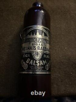 1975 Black Balsam Vintage. Superbe article presque unique en son genre.