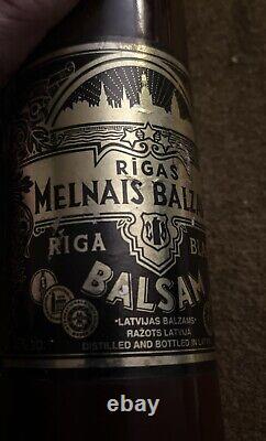 1975 Black Balsam Vintage. Superbe article presque unique en son genre.