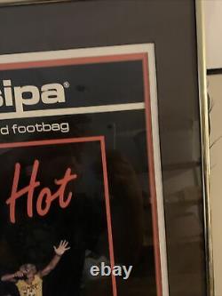 Affiche du sac à pieds Sipa Sipa crochété unique en son genre