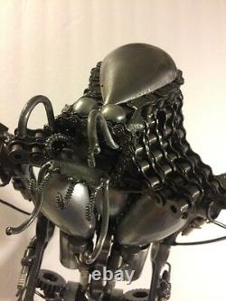 Alien Vs Predator Sculptures D'art Métallique Collectionnable Unique D'un Genre