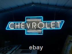 Ancien Chevrolet Neon Sign Bowtie Concessionnaire Signe Unique En Son Genre