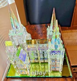 Arc-en-ciel de cristal Iris Cathédrale, unique en son genre, 64 LB 2,099 composants