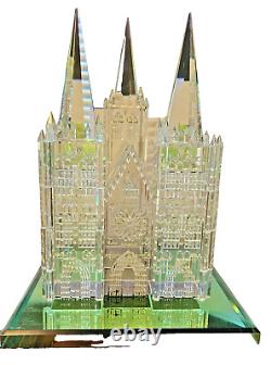 Arc-en-ciel de cristal Iris Cathédrale, unique en son genre, 64 LB 2,099 composants