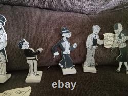 Art populaire vintage, figures de personnalité en bois uniques et faites à la main