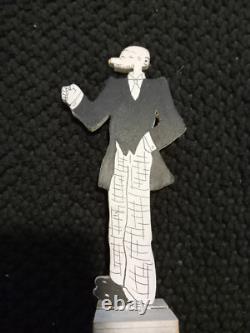 Art populaire vintage, figures de personnalité en bois uniques et faites à la main
