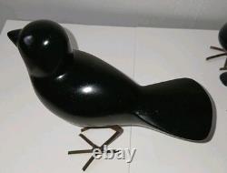 Art vintage BENARD NKANJO Famille d’oiseaux en serpentine et fer Sculptures signées