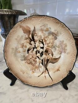 Assiettes peintes à la main uniques et personnalisées avec muguet et hortensias