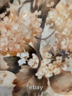 Assiettes peintes à la main uniques et personnalisées avec muguet et hortensias