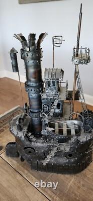 Bateau en métal vintage, sculpture. UNIQUE EN SON GENRE