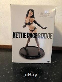 Bettie Page Horse Dark Tony Cipriano 13 Original Box One Of A Kind 2007 Statue