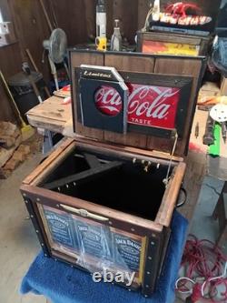 Boîte Jack & Coke pour comptoir/bar, pièce unique, fabriquée à la main. JOLIE ?