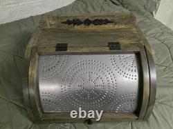 Boîte à pain artisanale unique, pièce unique, jamais utilisée