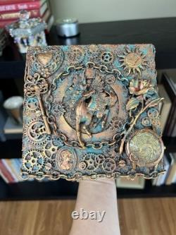 Boîte de rangement steampunk unique en son genre, design industriel victorien fait à la main