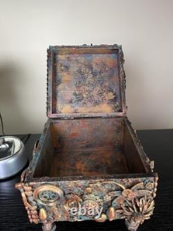 Boîte de rangement steampunk unique en son genre, design industriel victorien fait à la main